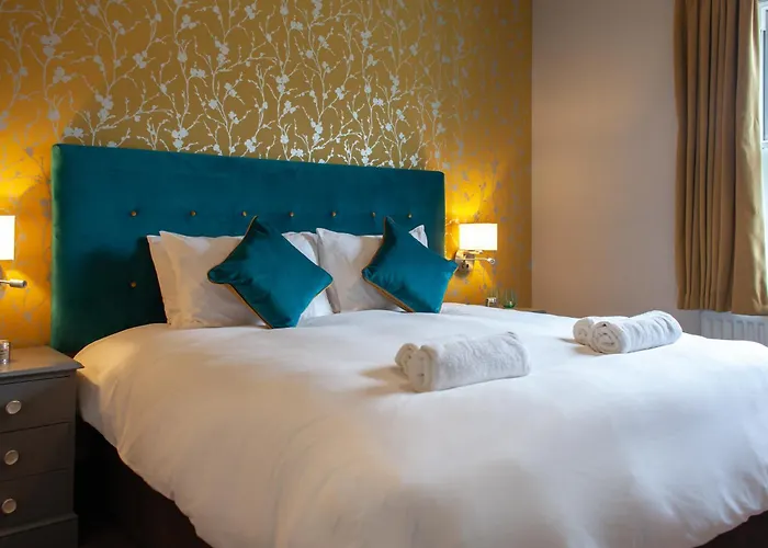 Coach House Inn
